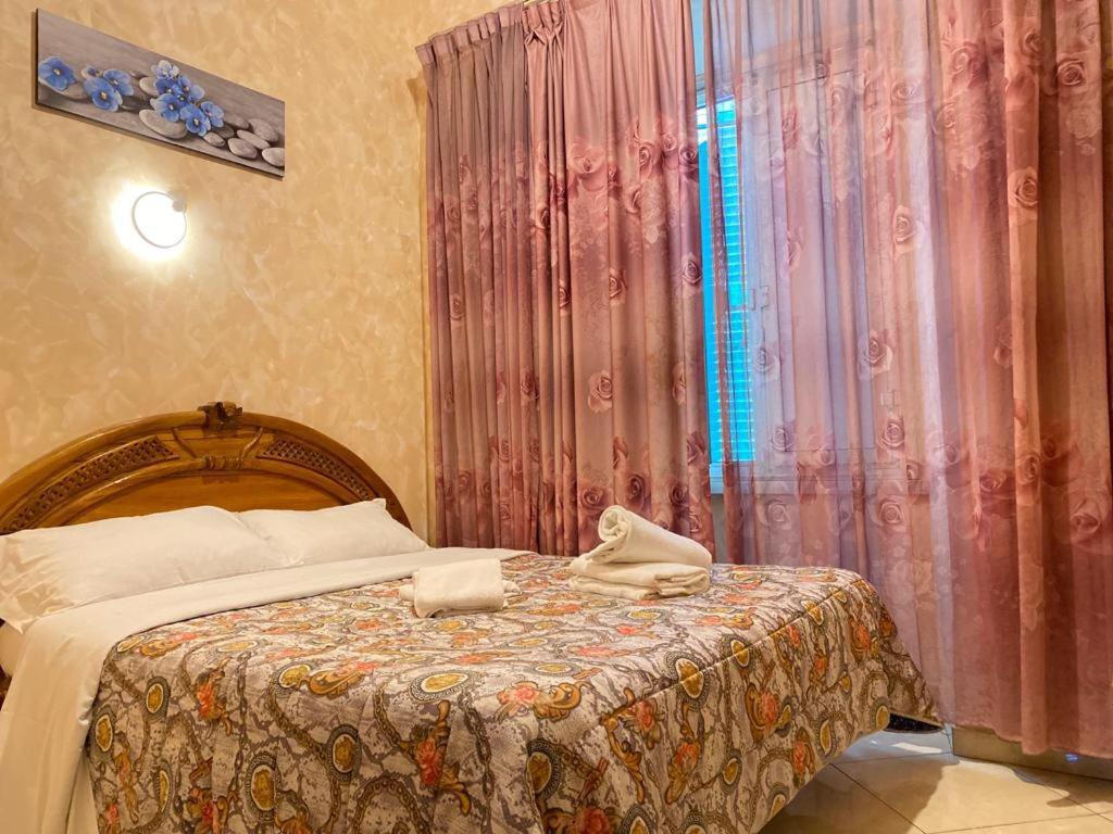Roma Guest House Gasthof *